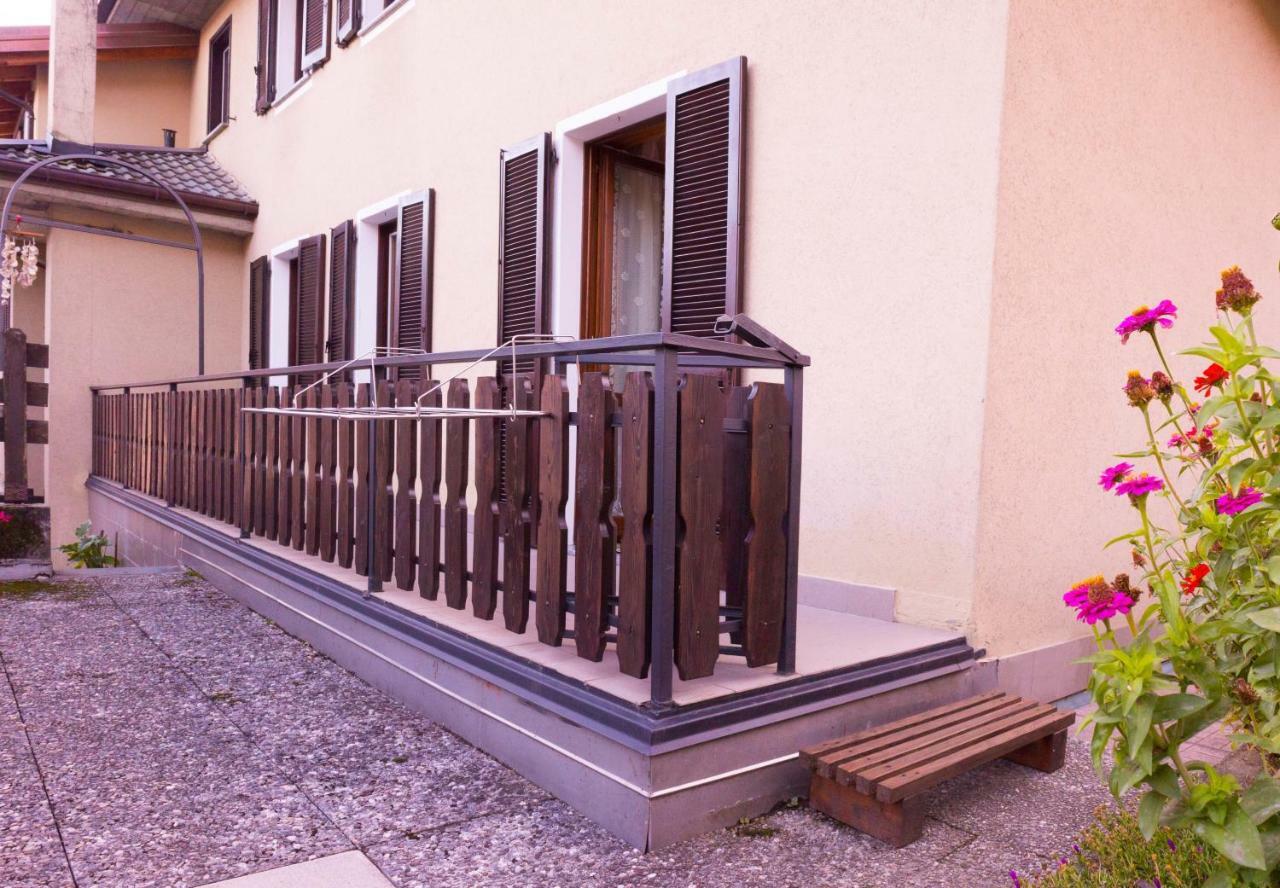 Vila Maurice Des Alpes Teglio Exteriér fotografie